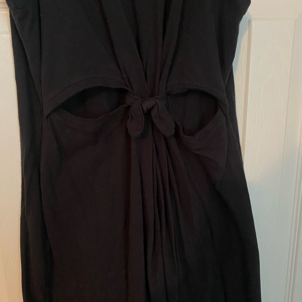 Aerie dress with knot cutout
